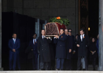 Franco's relatives carry the coffin out of the Basilica of The Valle de los Caidos (The Valley of the Fallen) in San Lorenzo de El Escorial, Spain, October 24, 2019. Juan Carlos Hidalgo/Pool via REUTERS