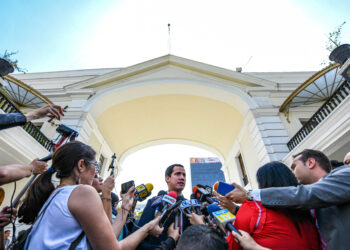 Juan Guaidó Pdte. (E) de Venezuela. Foro Prensa presidencial.