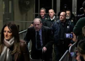 NEW YORK, NY - JANUARY 24:Harvey Weinstein leaves with his lawyer Donna Rotunno at New York City Criminal Court for the continuation of his trial on January 24, 2020 in New York City. Weinstein, a movie producer whose alleged sexual misconduct helped spark the #MeToo movement, pleaded not-guilty on five counts of rape and sexual assault against two unnamed women and faces a possible life sentence in prison.   Jeenah Moon/Getty Images/AFP