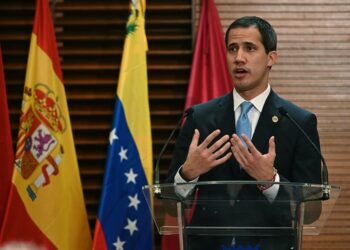 El presidente encargado de Venezuela, Juan Guaidó, durante su intervención en un acto en el Ayuntamiento de Madrid donde este sábado se le entregará la Llave de Oro de la ciudad. EFEJuan Carlos HidalgoPOOL