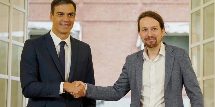 Pedro Sánchez y Pablo Iglesias. Foto de archivo.