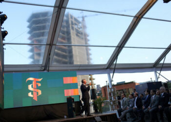 Alberto Vollmer, president of Santa Teresa rum house, speaks during his company's public share offering in Caracas, Venezuela January 24, 2020. Picture taken January 24, 2020. REUTERS/Manaure Quintero