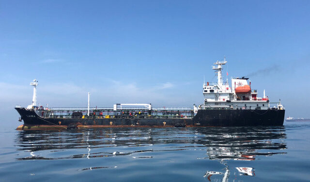 FILE PHOTO: An oil tanker is seen at sea outside the Puerto La Cruz oil refinery in Puerto La Cruz, Venezuela July 19, 2018. Picture taken July 19, 2018. REUTERS/Alexandra Ulmer/File Photo