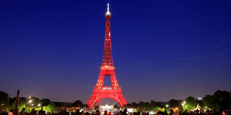 The Eiffel tower is illuminated during a light show to celebrate its 130th anniversary in Paris, France, May, 15, 2019. REUTERS/Gonzalo Fuentes