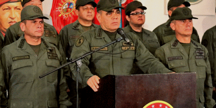 Remigio Ceballos y Vladimir Padrino López. Foto de archivo.