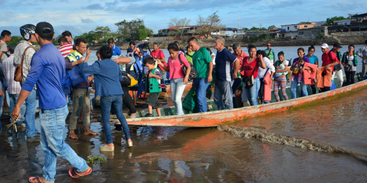 Venezolanos Trinidad y Tobago. Foto agencias.