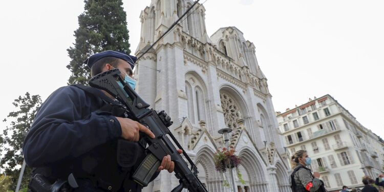 Francia. basílica de Nuestra Señora de la Asunción. Foto Agencias.