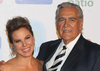 Kate del Castillo y su padre Erick del Castillo. Foto Agencias.