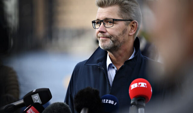 Mayor of Copenhagen Frank Jensen holds a press conference at Islands Brygge in Copenhagen on October 19, 2020. - Copenhagen mayor Frank Jensen resigned on on October 19, 2020 over growing sexual harassment allegations against him, the latest political casualty in a belated #MeToo wave sweeping Denmark in recent weeks. (Photo by Philip Davali / Ritzau Scanpix / AFP) / Denmark OUT