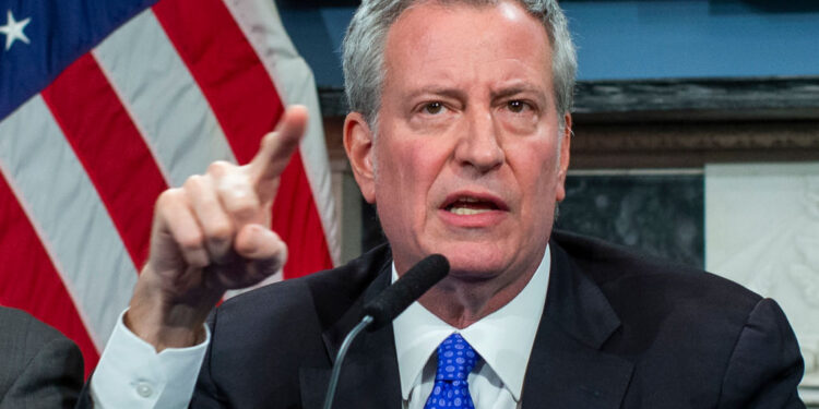 NEW YORK, NY - JANUARY 03: New York Mayor Bill de Blasio speaks to the media during a press conference at City Hall on January 3, 2020 in New York City. The NYPD will take actions to protect the city and residents against any possible retaliation after the deadly US airstrike in Iraq, Mayor Bill de Blasio said during a press conference.  (Photo by Eduardo Munoz Alvarez/Getty Images)