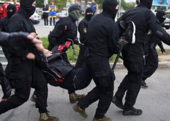 Cerca de 200 detenidos en nueva jornada de protesta en Bielorrusia. Foto agencias.