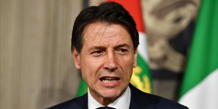 El primer ministro de Italia, Giuseppe Conte. Foto agencias.