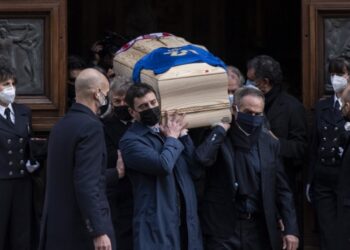 Funeral del futbolista Paolo Rosi. Foto agencias.