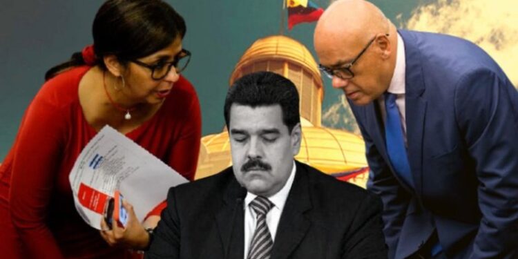 Los hermanos Delcy y Jorge Rodríguez, se han convertido en unas de las figuras más fuertes del chavismo, llegando a ocupar los más altos puestos de poder, siendo incluso los primeros en la línea de sucesión de mando, en caso que Maduro se tenga que ausentar.