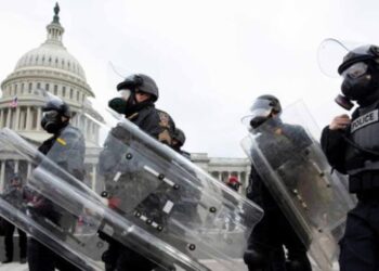 Policía del Capitolio. Foto agencias.