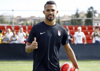 El centrocampista venezolano del Granada Yangel Herrera. Foto AS