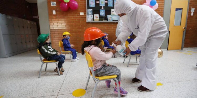 Colegio Colombia. Foto de archivo.