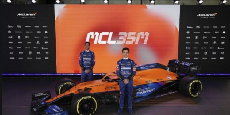 McLaren presenta el nuevo MCL35M, con motor Mercedes-AMG.