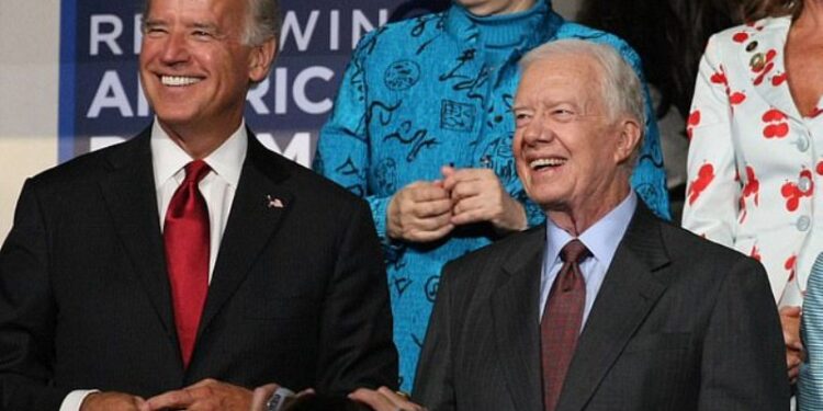 Jimmy Carter y Joe Biden. Foto de archivo.