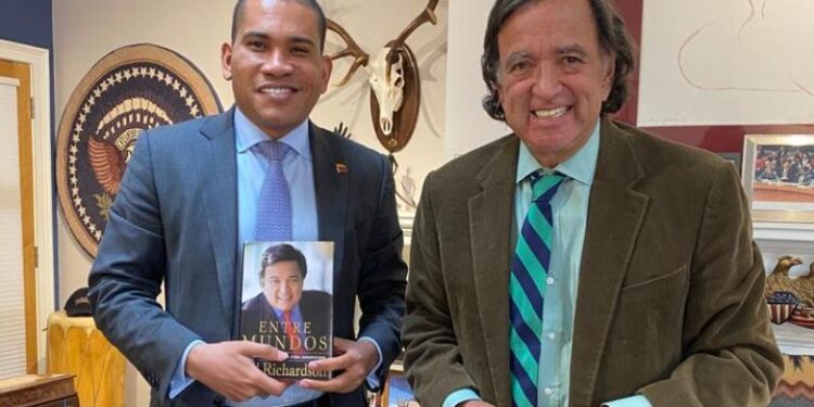 Leocenis García y el ex-gobernador estadounidense Bill Richardson. - copia