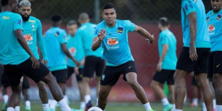 El capitán de la selección brasileña de fútbol, Carlos Casemiro. Foto de archivo.