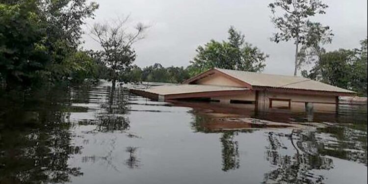 Guyana inundaciones. Foto de archivo.