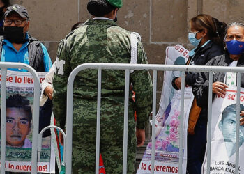 Los estudiantes desaparecidos de Ayotzinapa. Foto agencias,