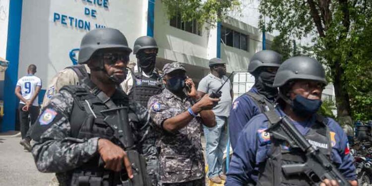 Policía de Haití. Foto agencias.