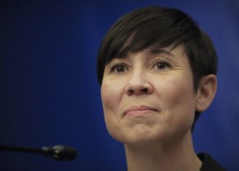 Canciller de Noruega Eriksen Søreide. Foto de archivo.