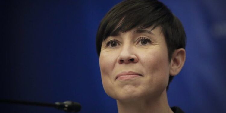 Canciller de Noruega Eriksen Søreide. Foto de archivo.