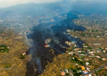 El volcán de Cumbre Vieja de la isla española de La Palma. Foto agencias.