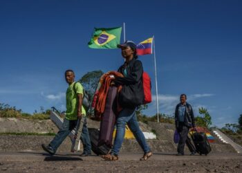 Migrantes venezolanos en Brasil. Foto de archivo.