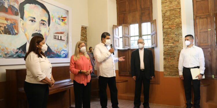 Nicolás Maduro. Casa Museo Dr. José Gregorio Hernández. Foto @PresidencialVen