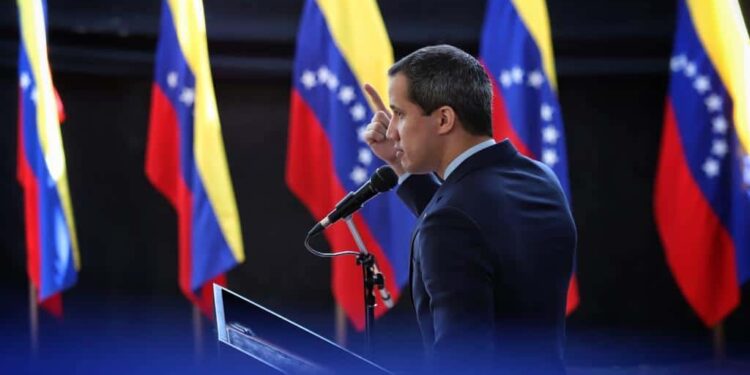 Pdte. (E) Juan Guaidó. AN legítima. 23 de enero. Foto Prensa.