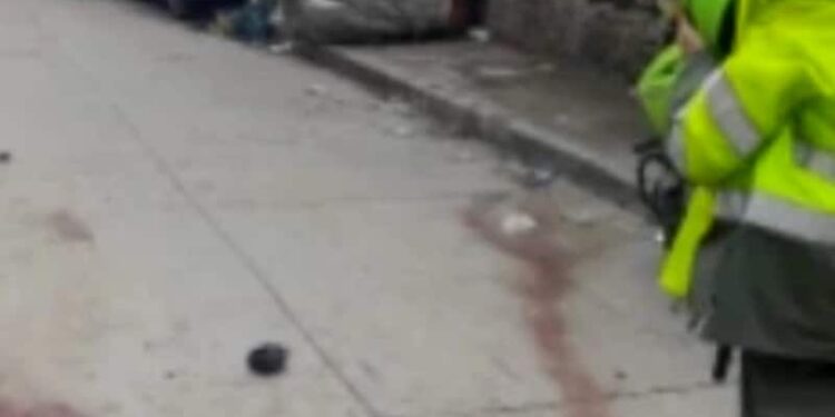 Dos ciudadanos venezolanos fueron brutalmente asesinados y abandonados en Patio Bonito, Bogotá. Foto BluRadio