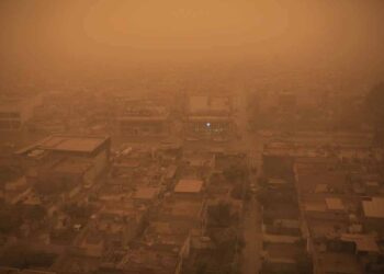 ERBIL, IRAK - 19 de enero: Una vista general de la ciudad de Erbil, Irak, durante la tormenta de arena, el 19 de enero de 2018. (Yunus Keleş - Agencia Anadolu). ( Yunus Keleş - AA )