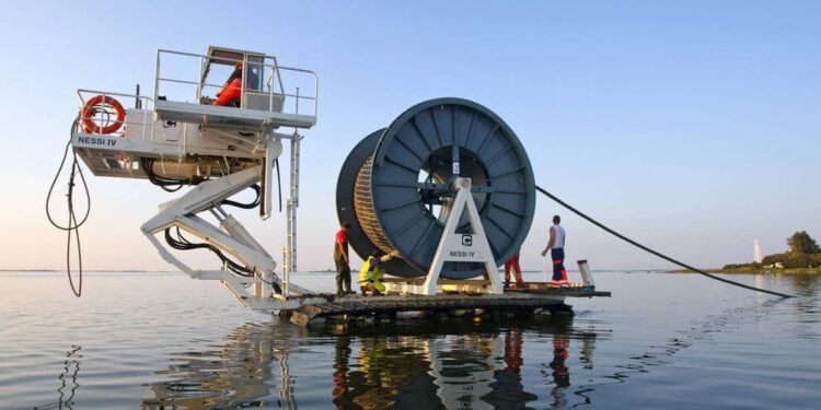 Cable submarino. Foto referencial.