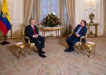 Iván Duque y Gustavo Petro. Foto Presidencia Colombia.