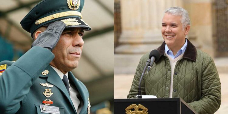 El general Eduardo Zapateiro y el presidente Iván Duque. Foto Foto Ejército y Presidencia de la República de Colombia.