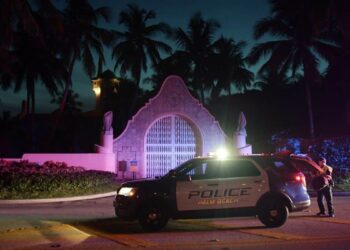 FBI a la casa de Trump. Foto agencias.