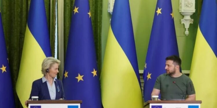 Volodimir Zelensky y Ursula von der Leyen. Foto agencias.