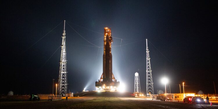 NASA’s Space Launch System (SLS) rocket with the Orion spacecraft aboard is seen atop the mobile launcher as it moves up the ramp at Launch Pad 39B, Wednesday, Aug. 17, 2022, at NASA’s Kennedy Space Center in Florida. NASA’s Artemis I mission is the first integrated test of the agency’s deep space exploration systems: the Orion spacecraft, SLS rocket, and supporting ground systems. Launch of the uncrewed flight test is targeted for no earlier than Aug. 29. Photo Credit: (NASA/Joel Kowsky)