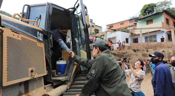 Las Tejerías. Maduro. Foto @PresidencialVen