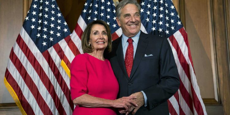 FILE Ñ House Speaker Nancy Pelosi (D-Calif.) with her husband, Paul Pelosi, during the ceremonial swearing-in of the 116th Congress in the Rayburn Room of the U.S. Capitol in Washington, Jan. 3, 2019. Paul Pelosi was hospitalized after he was assaulted by someone who broke into the coupleÕs residence in San Francisco early on Friday morning, Oct. 28, 2022, a spokesman said.  (Doug Mills/The New York Times)