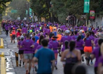 Carrera Contra la Violencia hacia las Mujeres en Caracas. Foto de archivo.