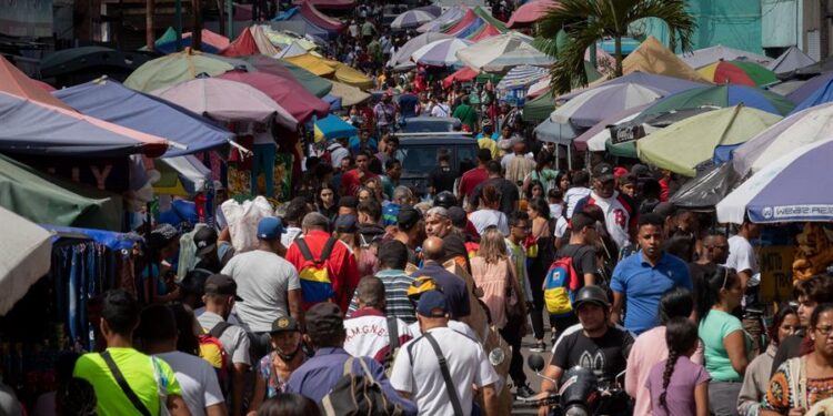 Vzla, compras navideñas. Foto EFE Rayner Peña R