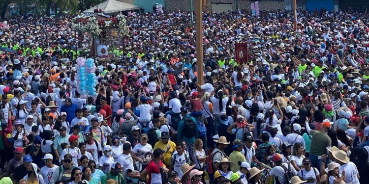 2023. procesión de la Virgen Divina Pastora, Lara. Foto agencias.