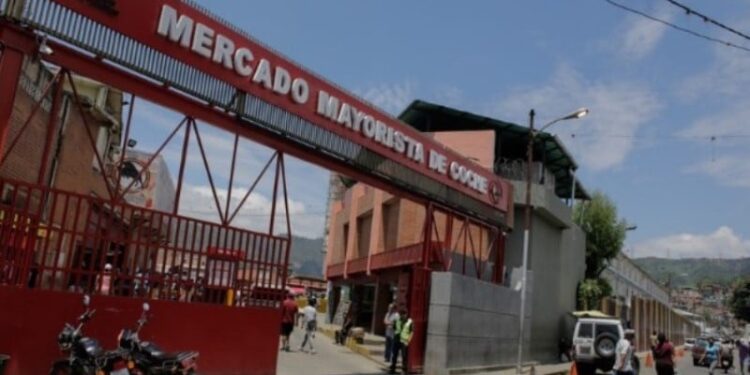 Mercado Mayorista de Coche. Foto de archivo.