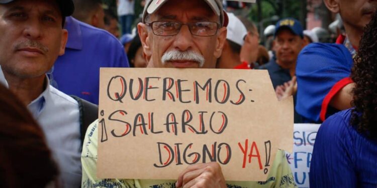 Salario digno. Venezuela. Foto de archivo.