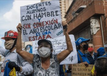 Docentes venezolanos. protestas. Foto agencias.